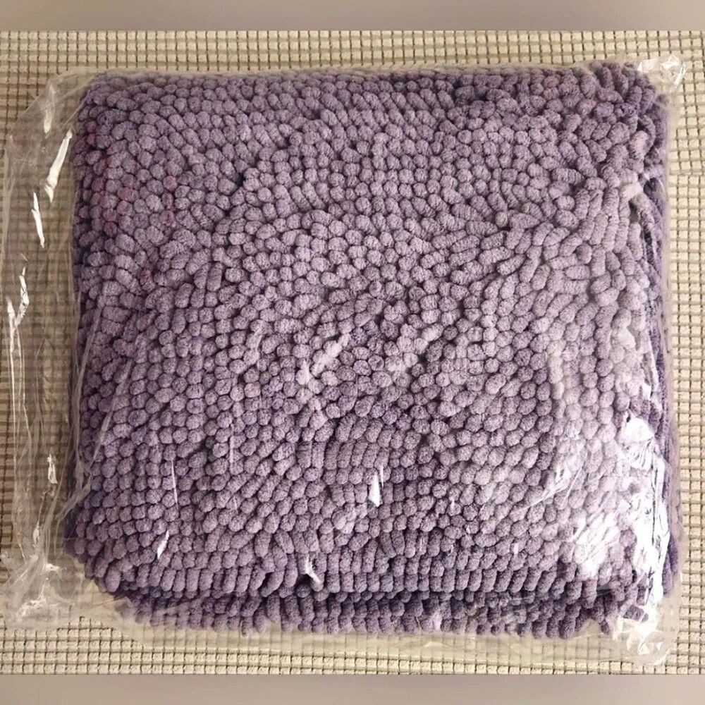 AmazonBasics 21"x34" Purple Lavender Non-Slip Microfiber Shag Bathroom Rug Mat - Picture 3 of 4